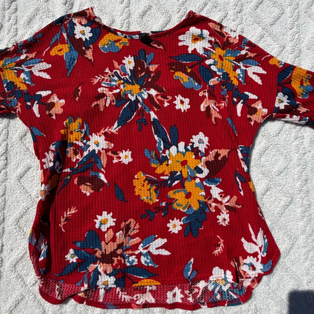 Lildy Floral Waffle Knit Top